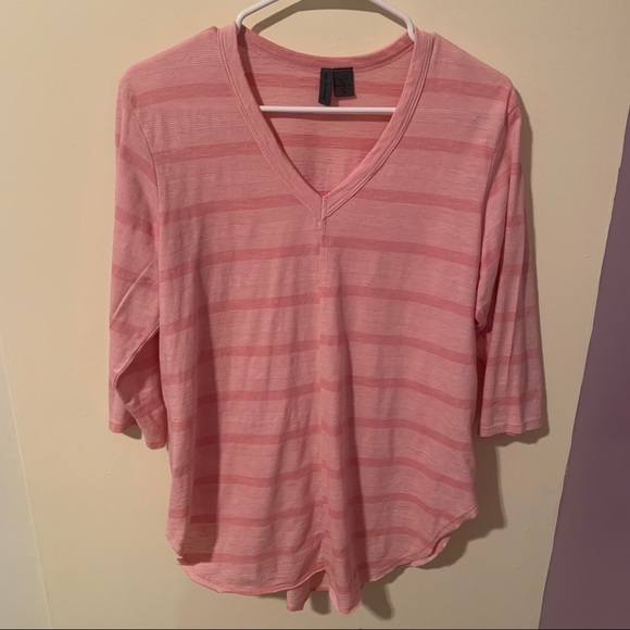 ANTHRO Left of Center Pink Stripped Top-Md - Picture 2 of 7